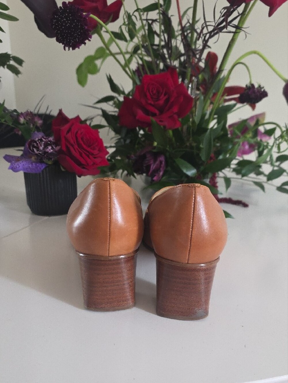 5/25$ Classic Leather Mid-Heel Loafers in Tan - Picture 3 of 12